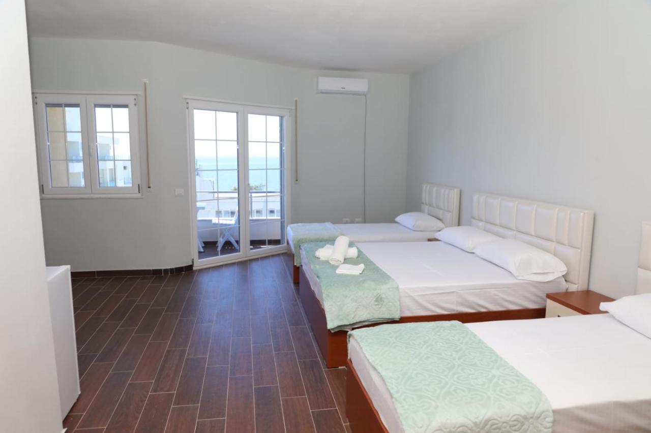 Ryan'S Hotel Shëngjin エクステリア 写真